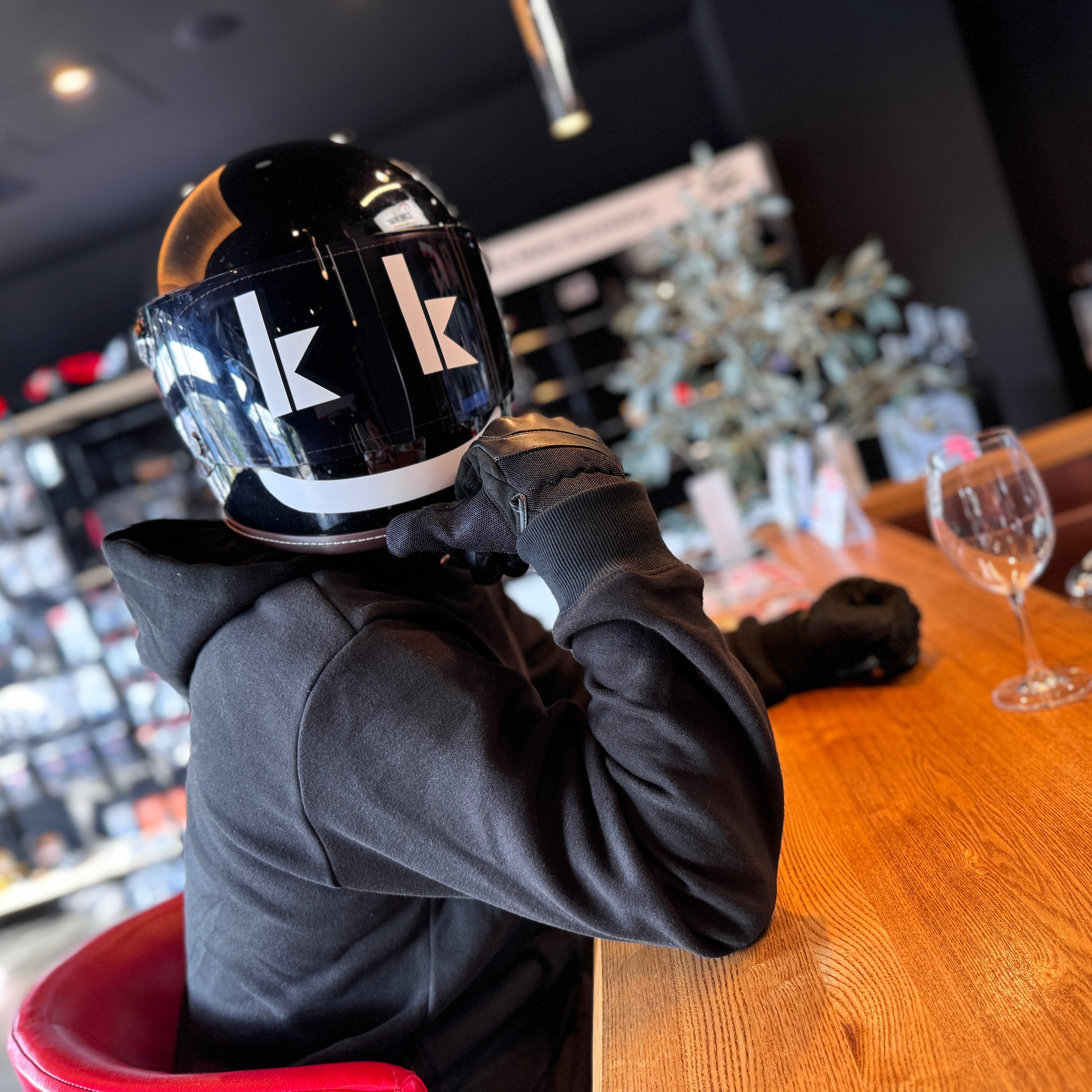 カエメロくんプロフィールサイト – 株式会社Kaedear【カエディア公式